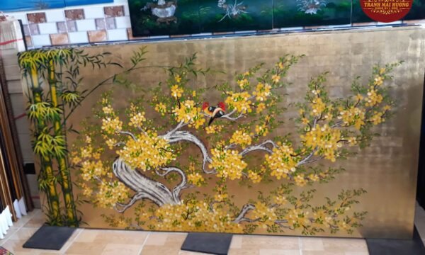 Tranh sơn mài hoa mai vàng đẹp